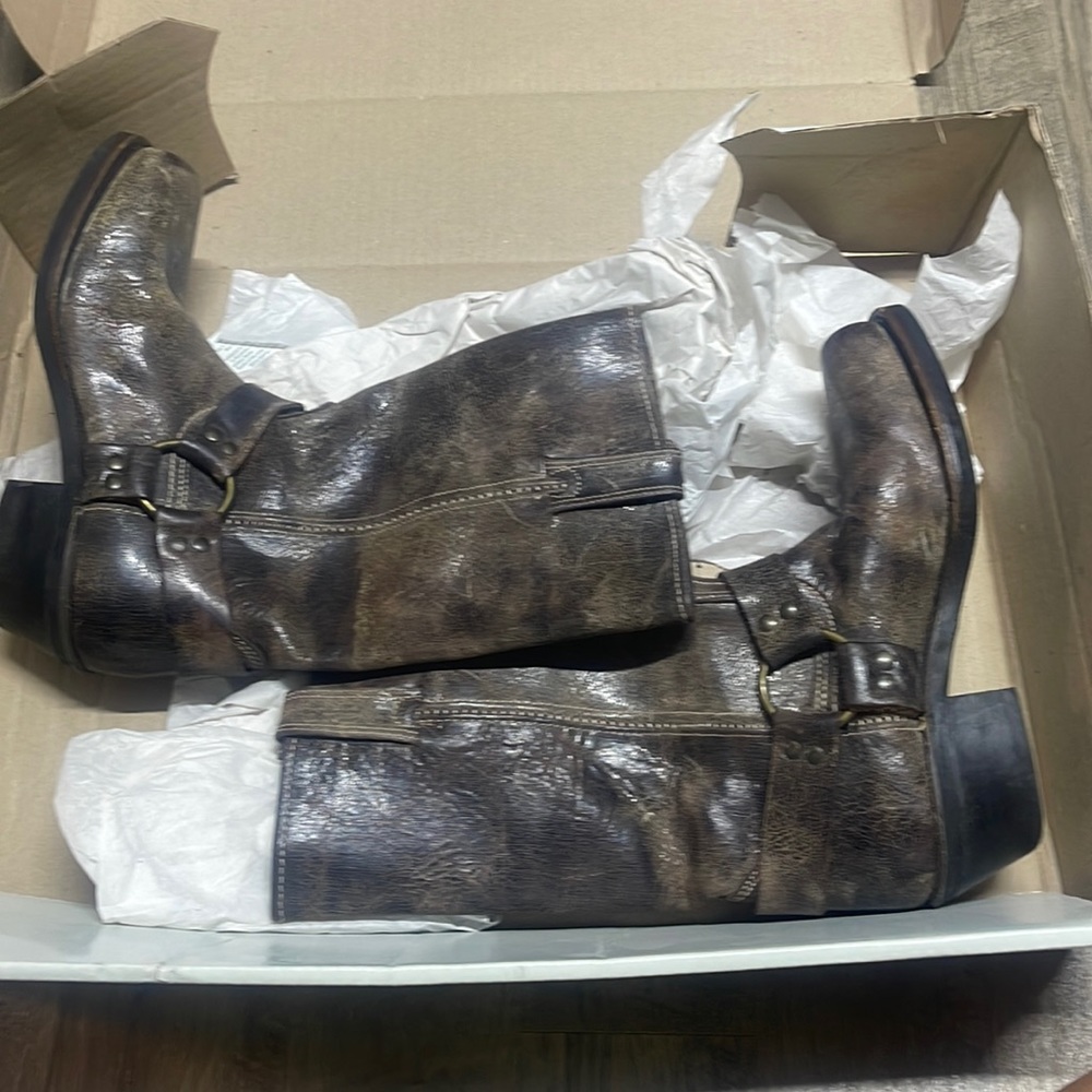FRYE Moto Boot Size 8 worn 5 times